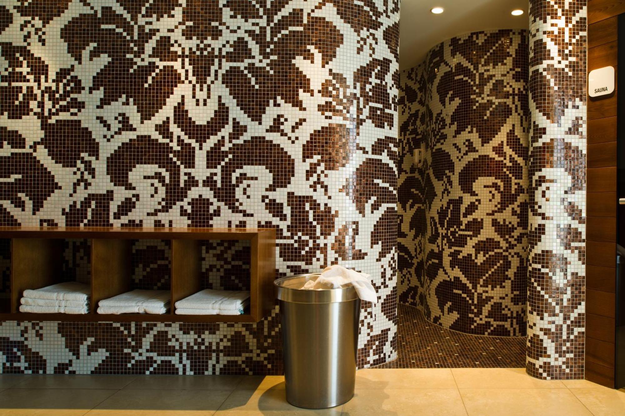 See Side Hotel Seewirt Mattsee Ngoại thất bức ảnh