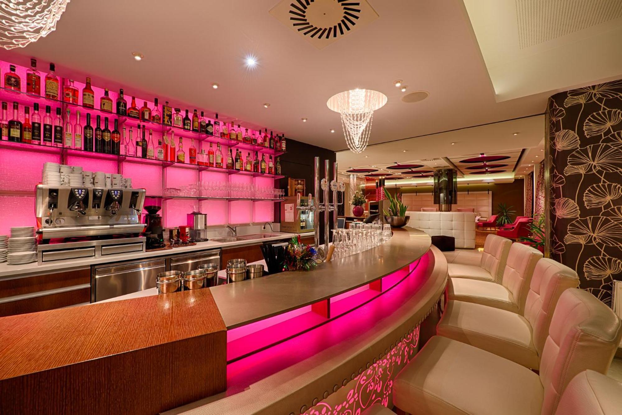 See Side Hotel Seewirt Mattsee Ngoại thất bức ảnh